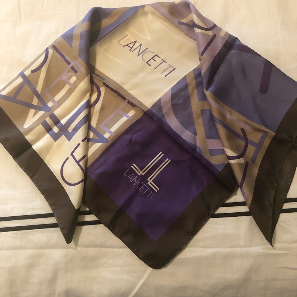 Lancetti Scarf